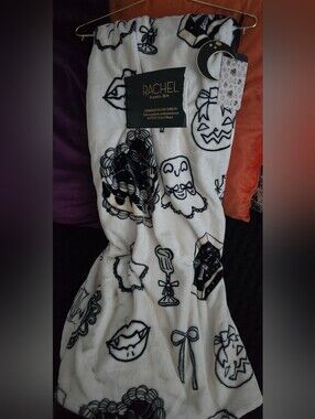 RACHEL Roy Black and White Oversized Plush Throw